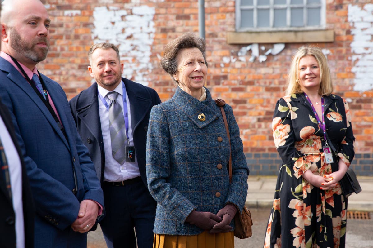 Princess Royal visits Coronation Street to learn about acid attack storyline Princess Royal visits Coronation Street to learn about acid attack storyline