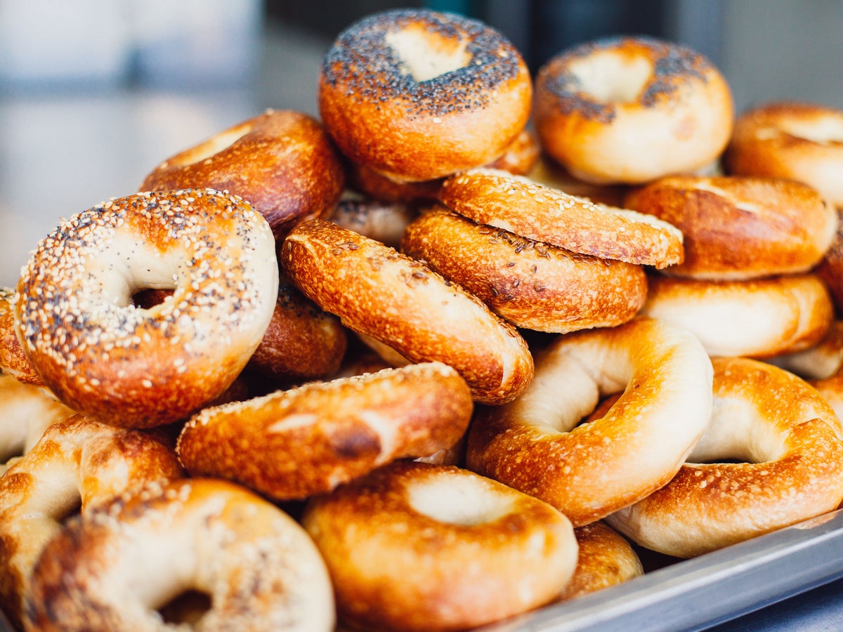 Two mothers claim in lawsuit that eating poppy seed bagels led to false positive drug tests