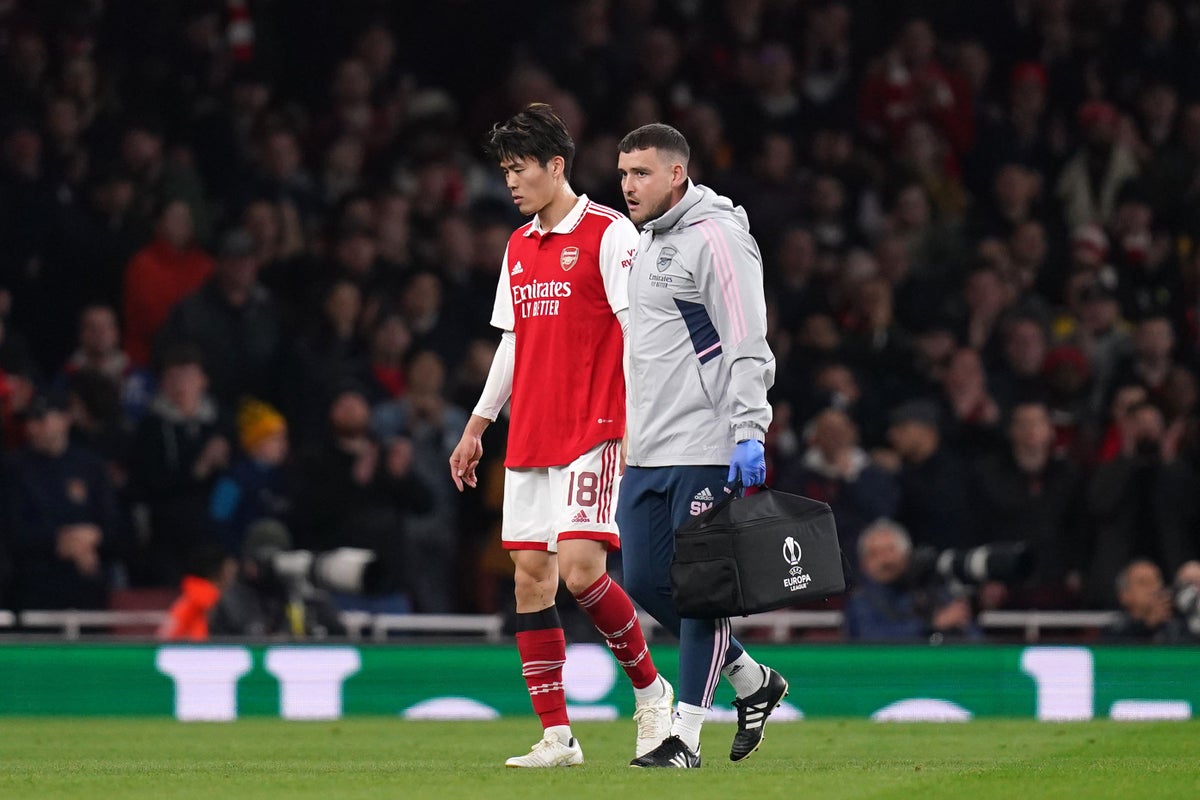 Photo of Arsenal learn extent of Takehiro Tomiyasu injury blow