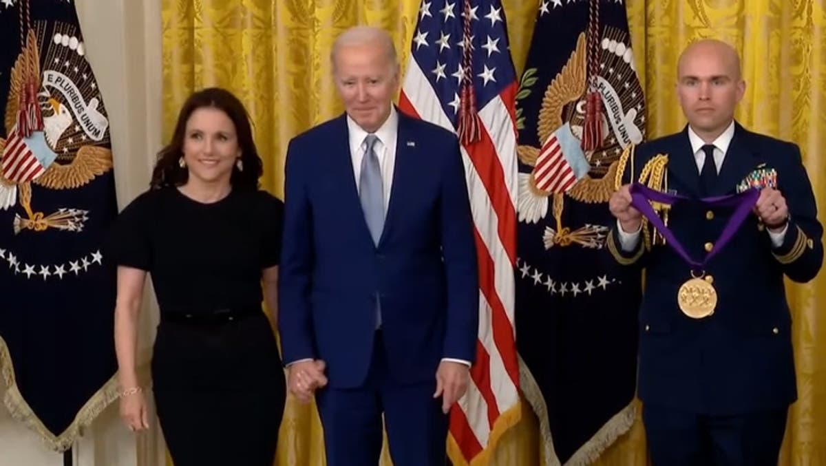 ‘Born to run’: Biden quips about 2024 as he gives medals to Bruce Springsteen and Julia-Louis Dreyfus