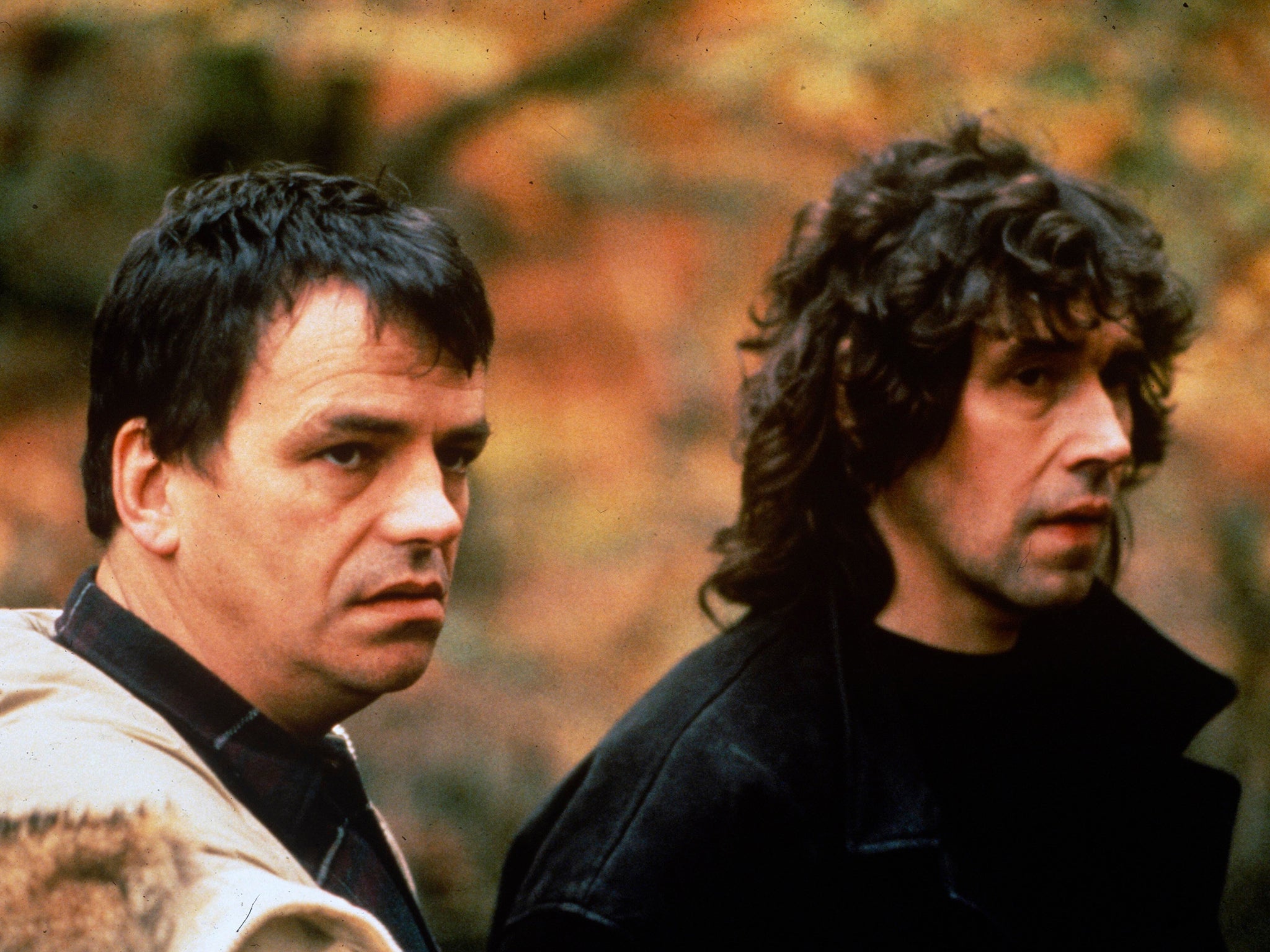 Neil Jordan directs Stephen Rea on the set of ‘The Crying Game'