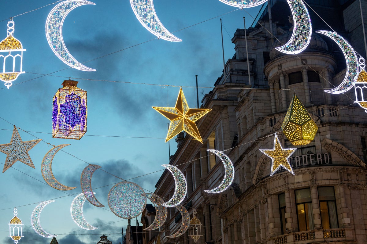 Ramadan begins in UK as Muslims welcome holy month