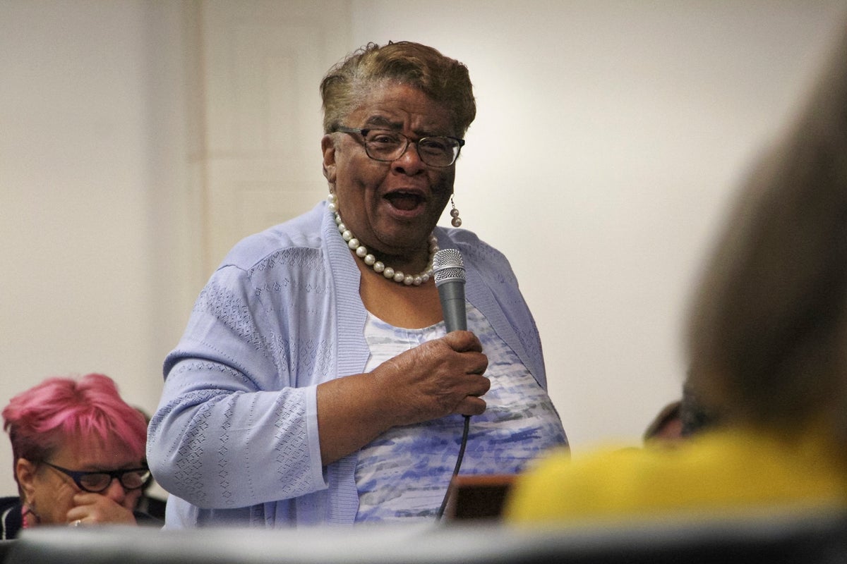 North Carolina House, ırksal öğretileri sınırlayan yasa tasarısını onayladı