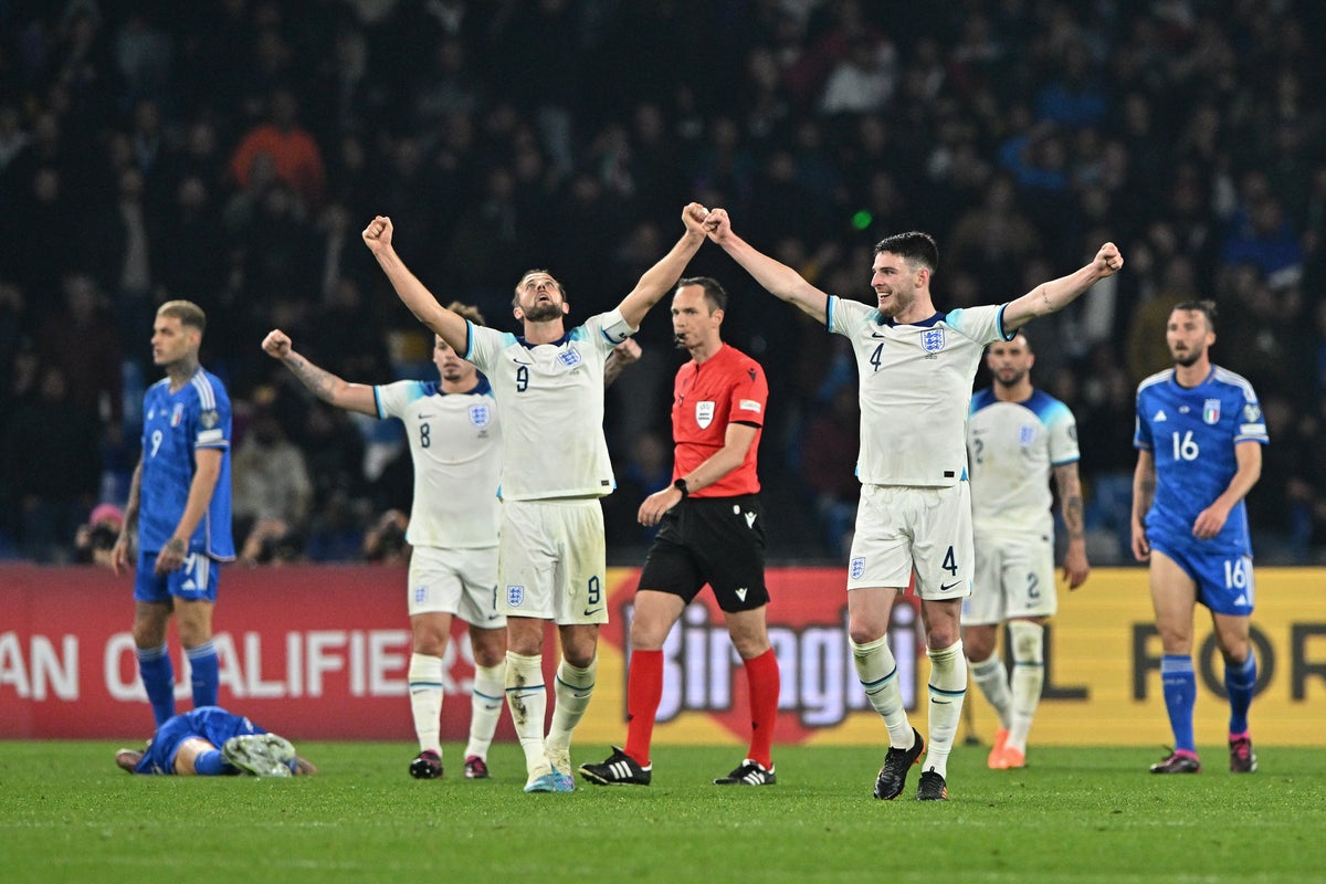Photo of Italy vs England LIVE: Result, final score and reaction as Three Lions triumph in Naples