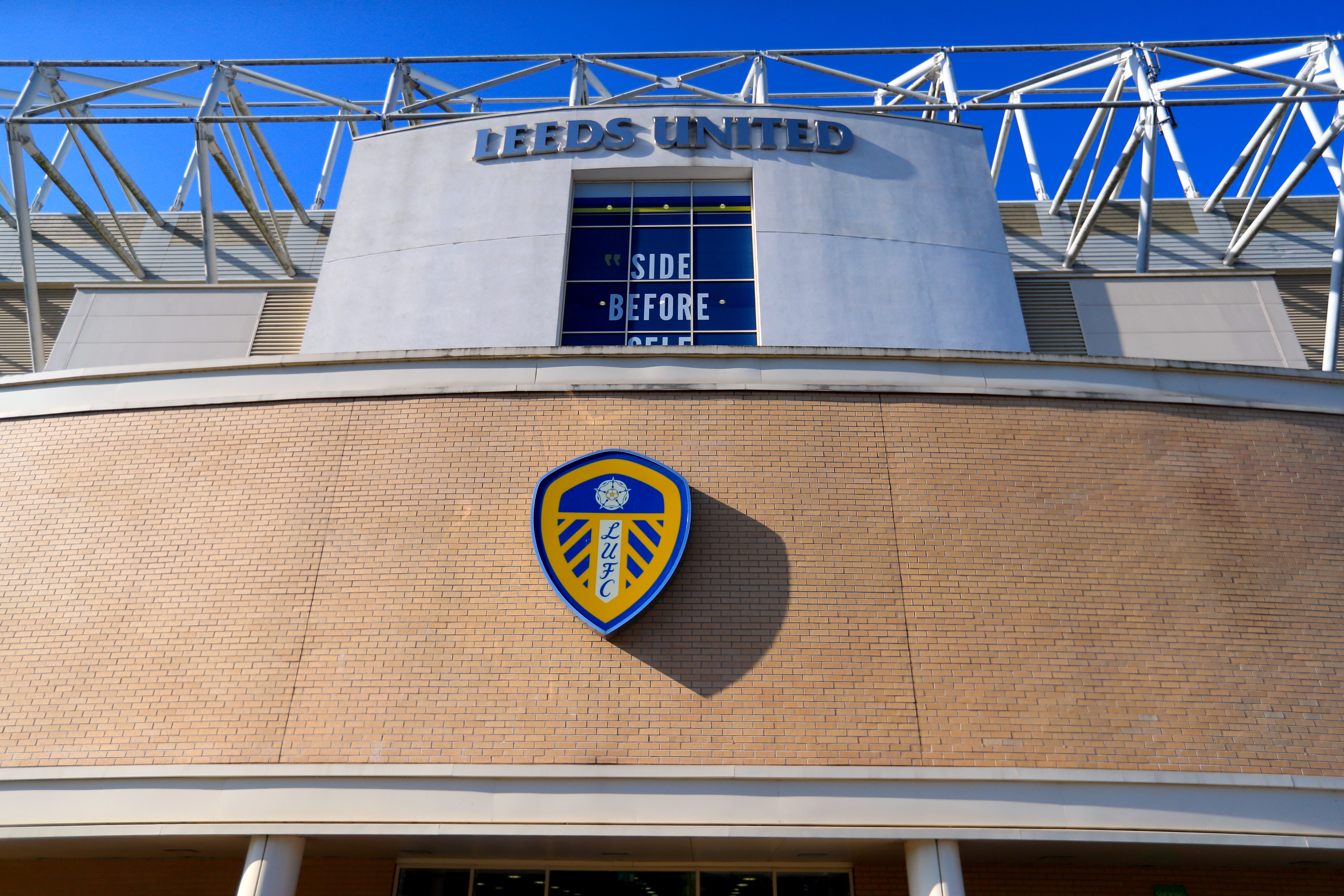 Elland Road has been closed until further notice as police investigate a security threat