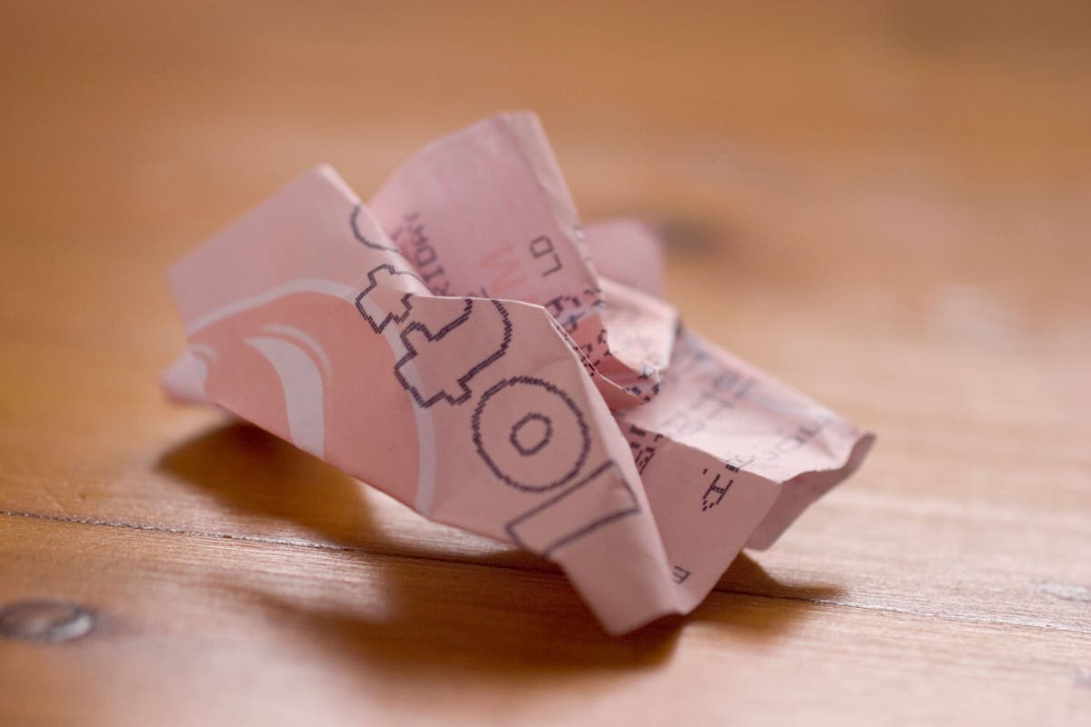 Wednesday&rsquo;s estimated Lotto jackpot &pound;5.3m after no one wins Saturday&rsquo;s top prize