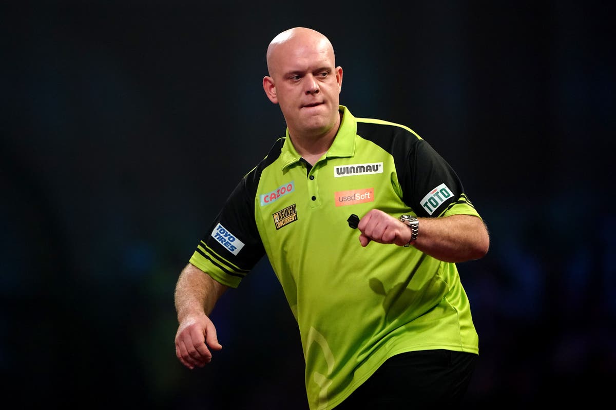 Michael van Gerwen beats Raymond van Barneveld in Leverkusen