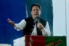 Pakistani ex-PM Khan sets out economic rescue plan at rally