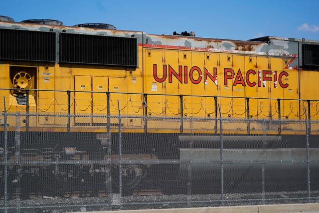 <p>Union Pacific was transporting the chemical when it disappeared from the train </p>