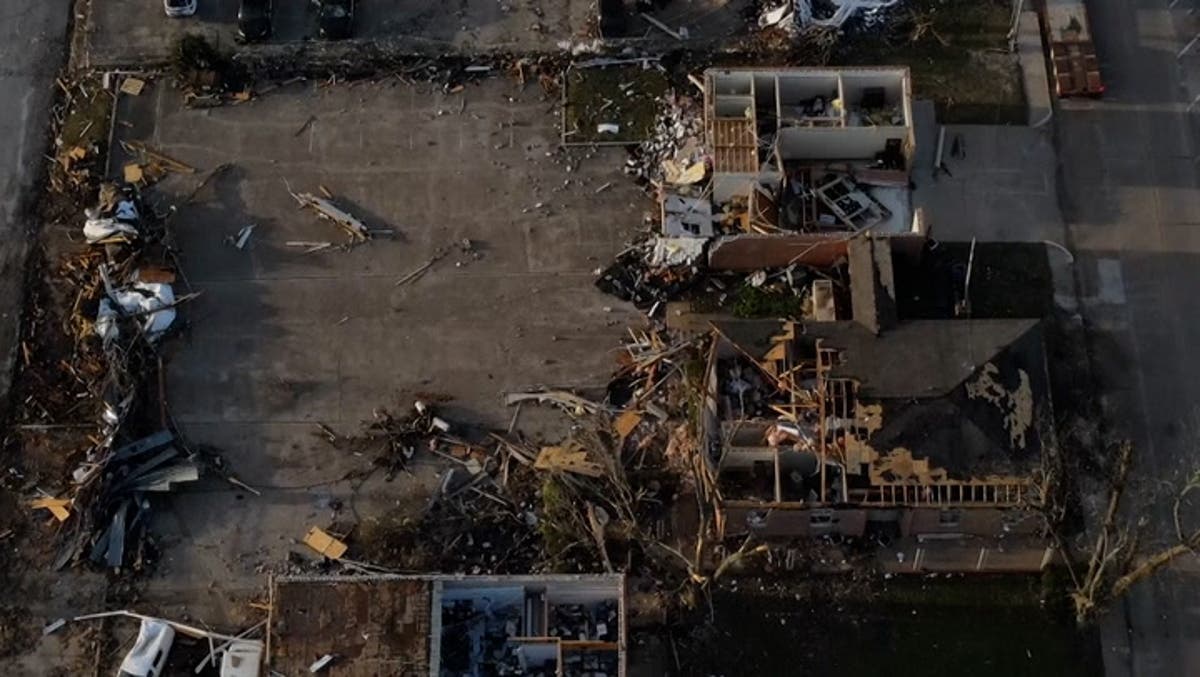 Eight people survive Mississippi tornado by hiding inside a bar’s walk-in fridge