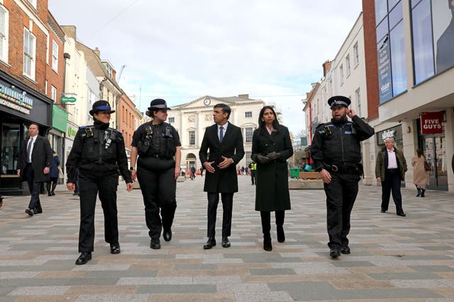 <p>From left: Community support officer Sonja Viner, police sergeant Sophie Chesters, Prime Minister Rishi Sunak, Home Secretary Suella Braverman and police sergeant Matt Collins during a visit to a community centre in Chelmsford, Essex </p>
