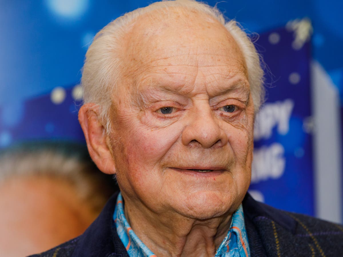 David Jason discovers 52-year-old daughter he didn’t know existed