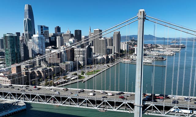 <p>About 100 cyclists took over the San Francisco - Oakland Bay Bridge on Saturday afternoon </p>