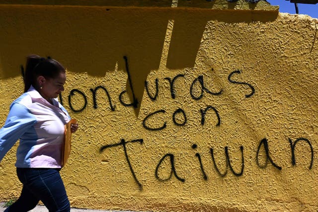 <p>Graffitti in Tegucigalpa</p>