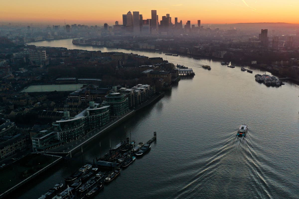 Thames Water told to fix leaks before taking water from rivers to tackle drought