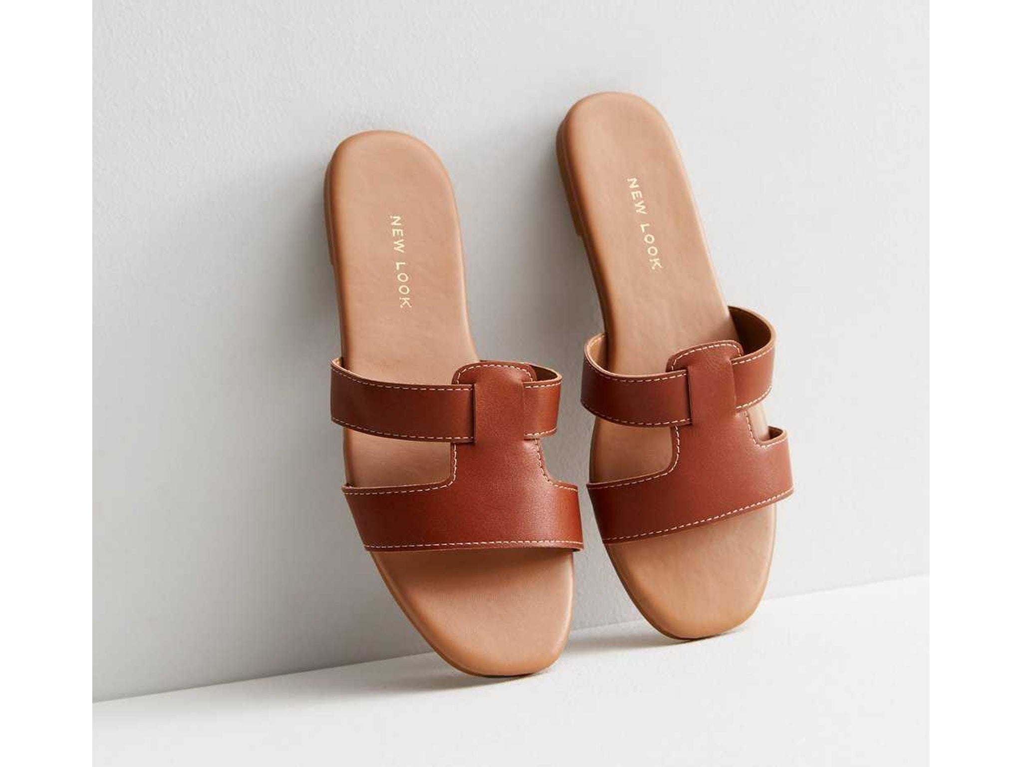 kimplante Mængde af Daisy Hermes oran sandals: Shop New Look's £13 designer dupe | The Independent
