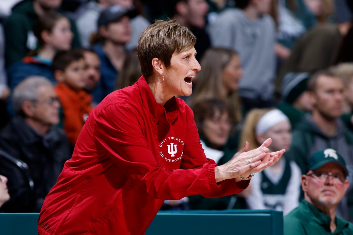 Indiana's Teri Moren wins AP Coach of the Year | The Independent