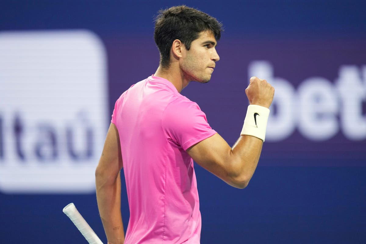 Carlos Alcaraz a step closer to back-to-back Miami titles