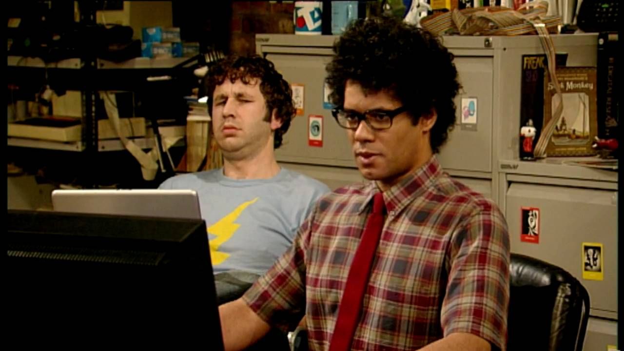 ‘Have you tried turning it off and on again?’ Chris O’Dowd and Richard Ayoade in ‘The IT Crowd’
