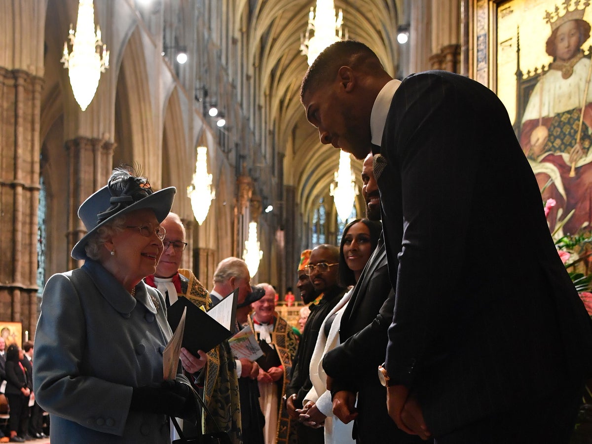 Anthony Joshua recalls difficulty of speaking in front of Queen Elizabeth II