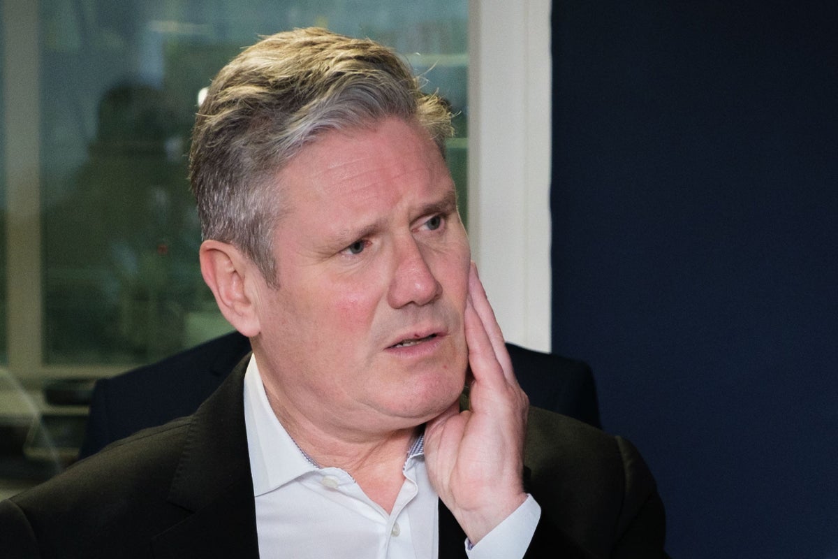Labour Party – latest: Starmer defends Sunak ad attack as leader faces backlash from own MPs