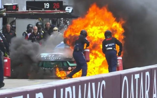 <p>A fire broke out in the pit lane just after F1 qualifying at the Australian Grand Prix </p>