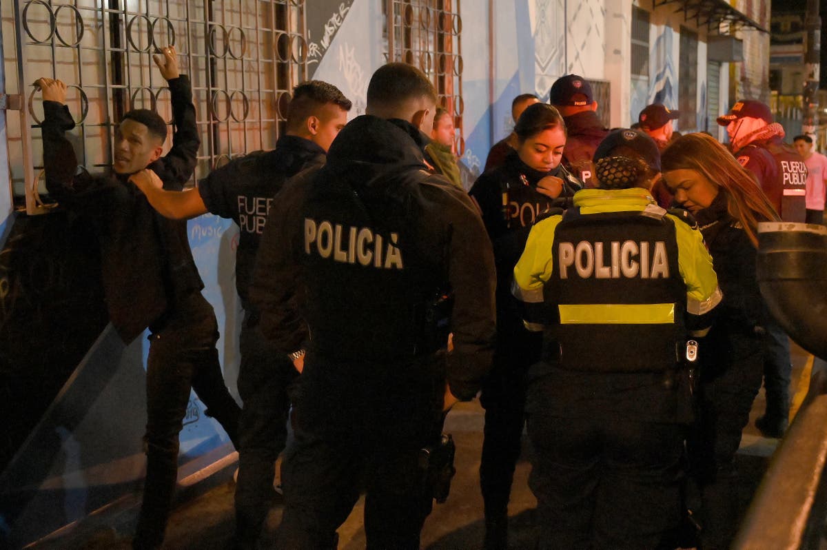 Costa Rica president promises more police, tougher laws