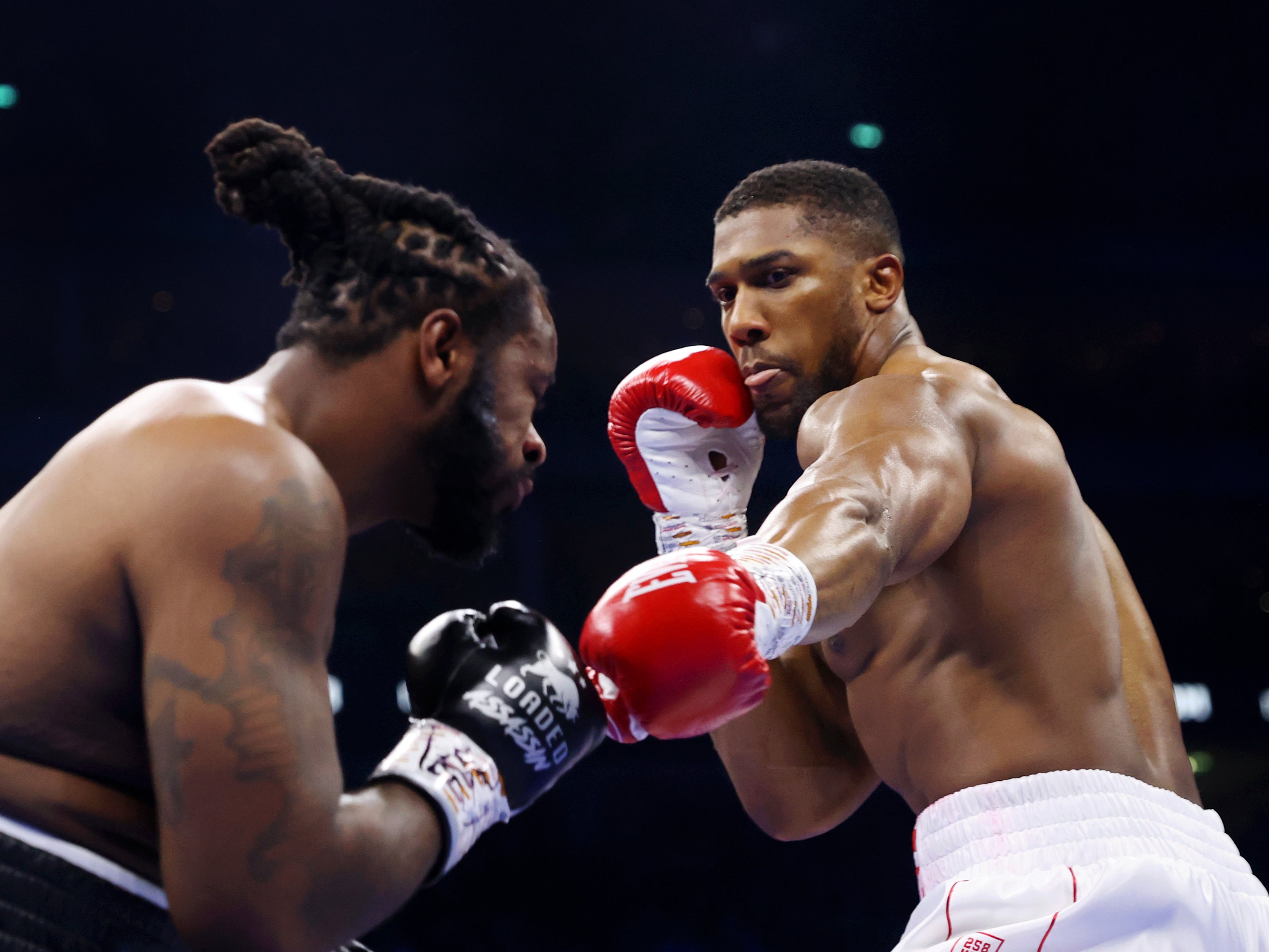 Joshua struggled to land the right uppercut, which is the perfect punch for a shorter opponent like Jermaine Franklin, and needed to let his fists go in bunches of punches
