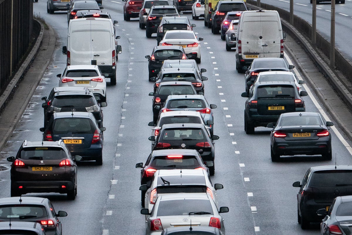 Drivers warned of Easter jams with up to 17m getaway trips planned