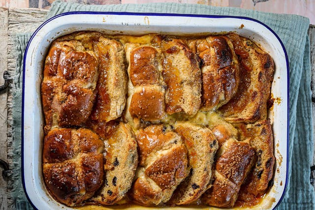 <p>I like big buns and I cannot lie: Maple butter and marmalade give this dish extra zing </p>