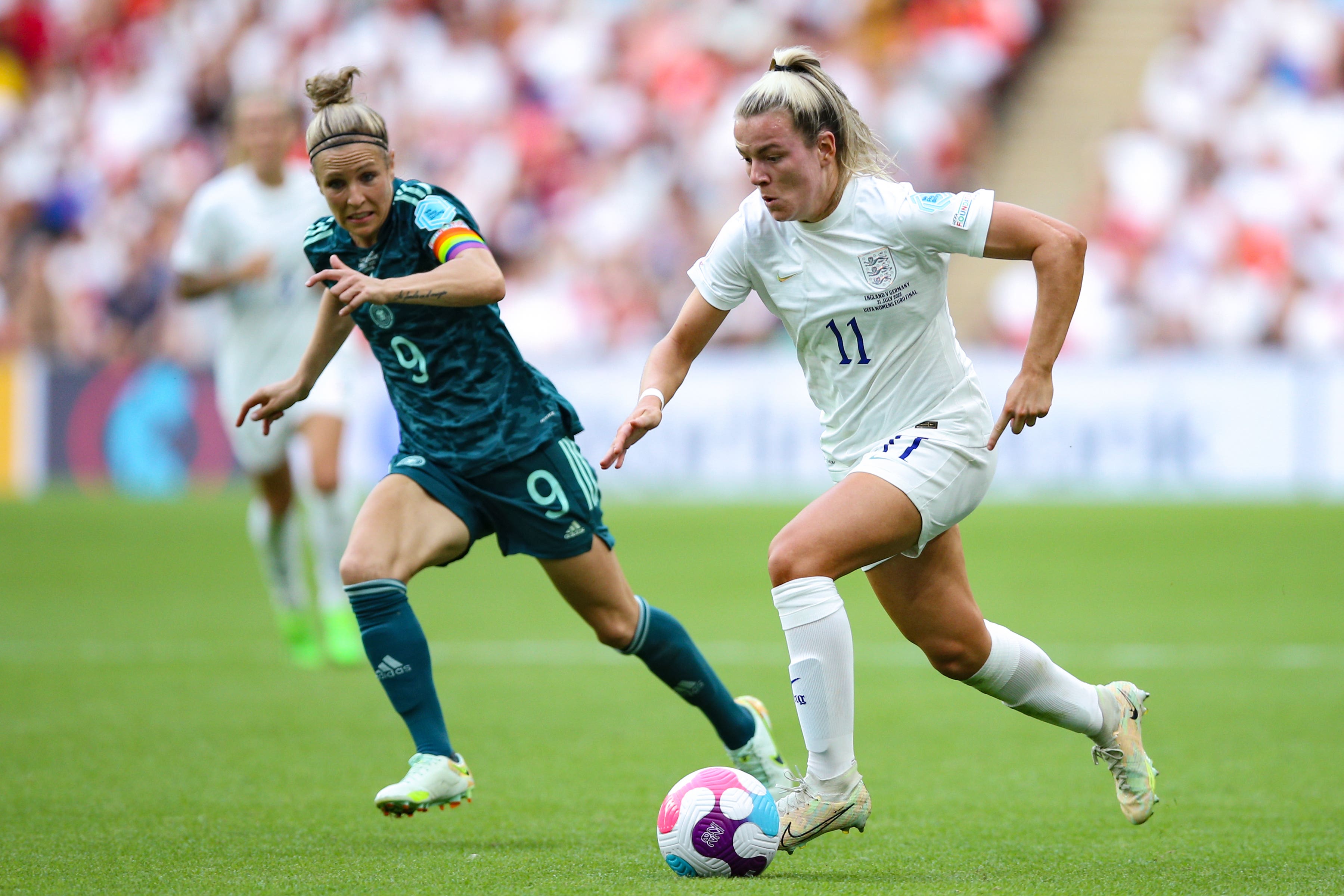 huisvrouw Koe Nodig hebben England women's team no longer having white shorts is massive step – Lauren  Hemp | The Independent