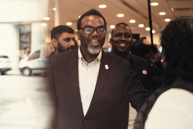 <p>Brandon Johnson campaigning at Manny’s Cafeteria & Delicatessen during the mayoral runoff election at Robert Healy Elementary School on 4 April 2023 in Chicago, Illinois</p>