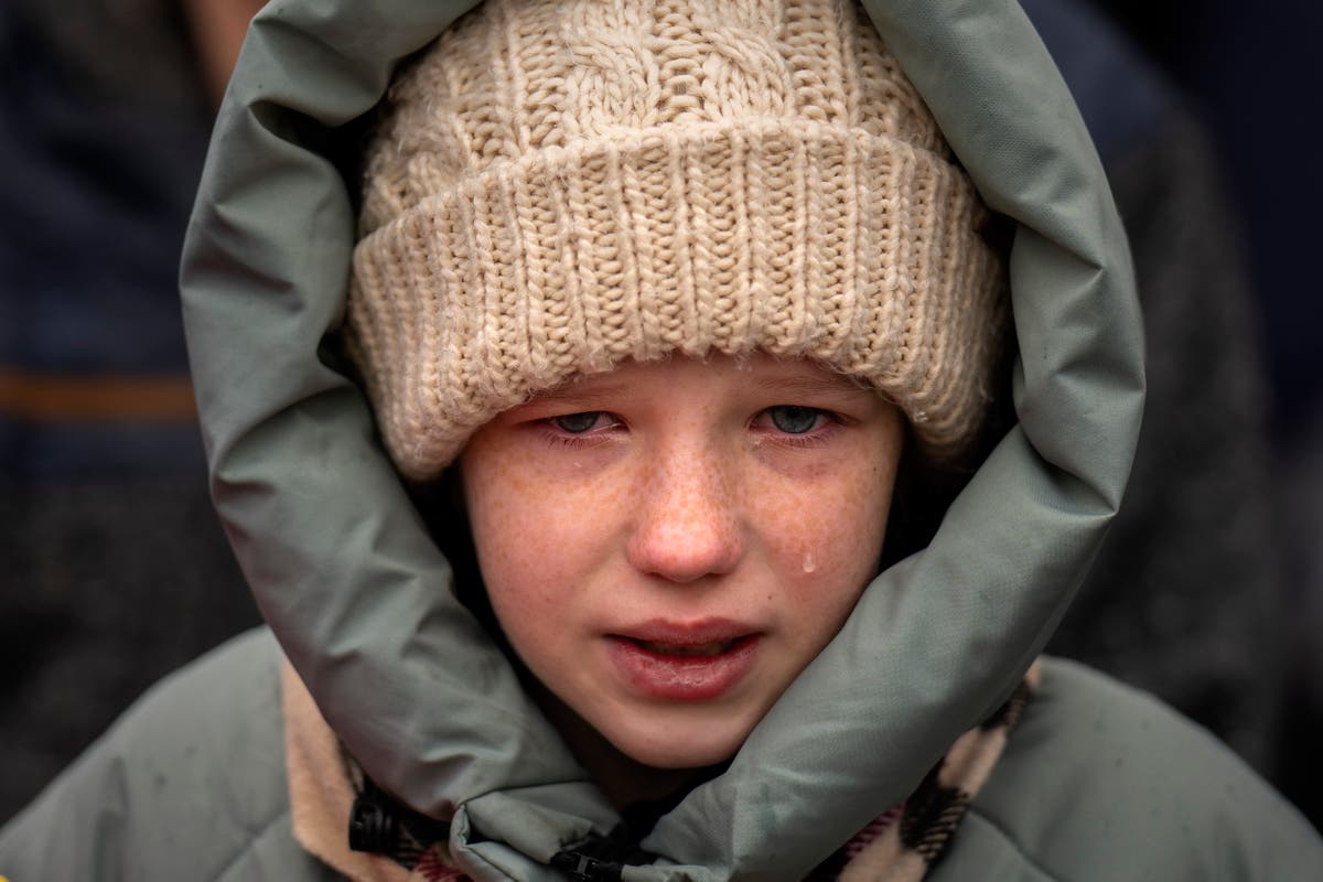 In Ukraine, the grief-stricken bear the pain of war