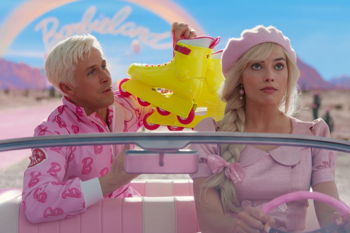 Barbie fans go wild over ‘genius’ Margot Robbie shot in new trailer
