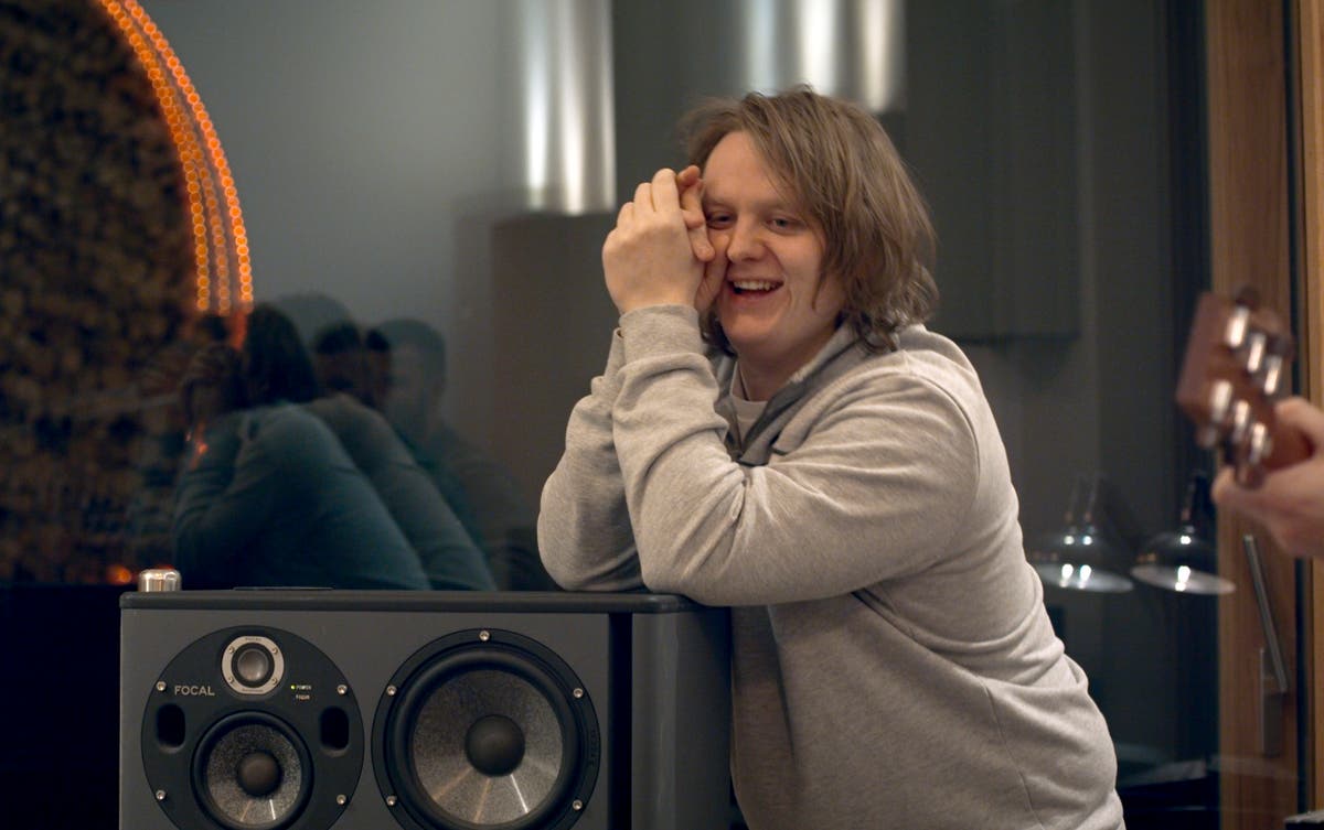 How I’m Feeling Now: Fans ‘in tears’ over Lewis Capaldi’s new Netflix documentary