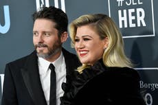 Kelly Clarkson appears to shade ex husband in teaser of new song