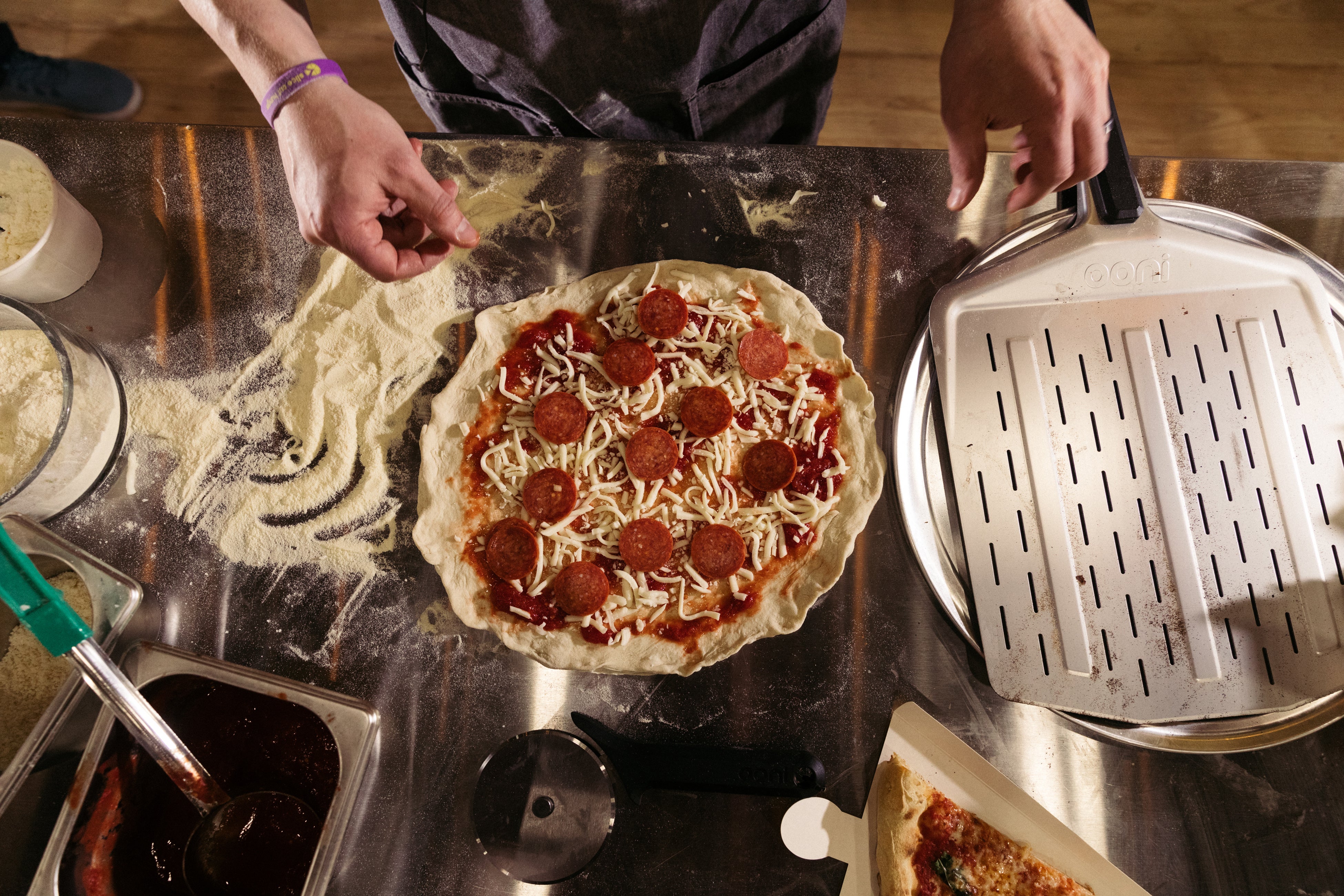 Giovanni Oriente of Ooni Pizza Ovens demos the Ooni Volt 12