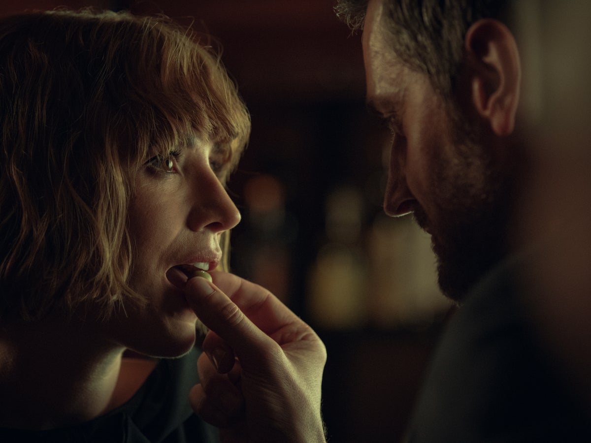 Obsession: Erotic thriller is about to become your new Netflix... obsession