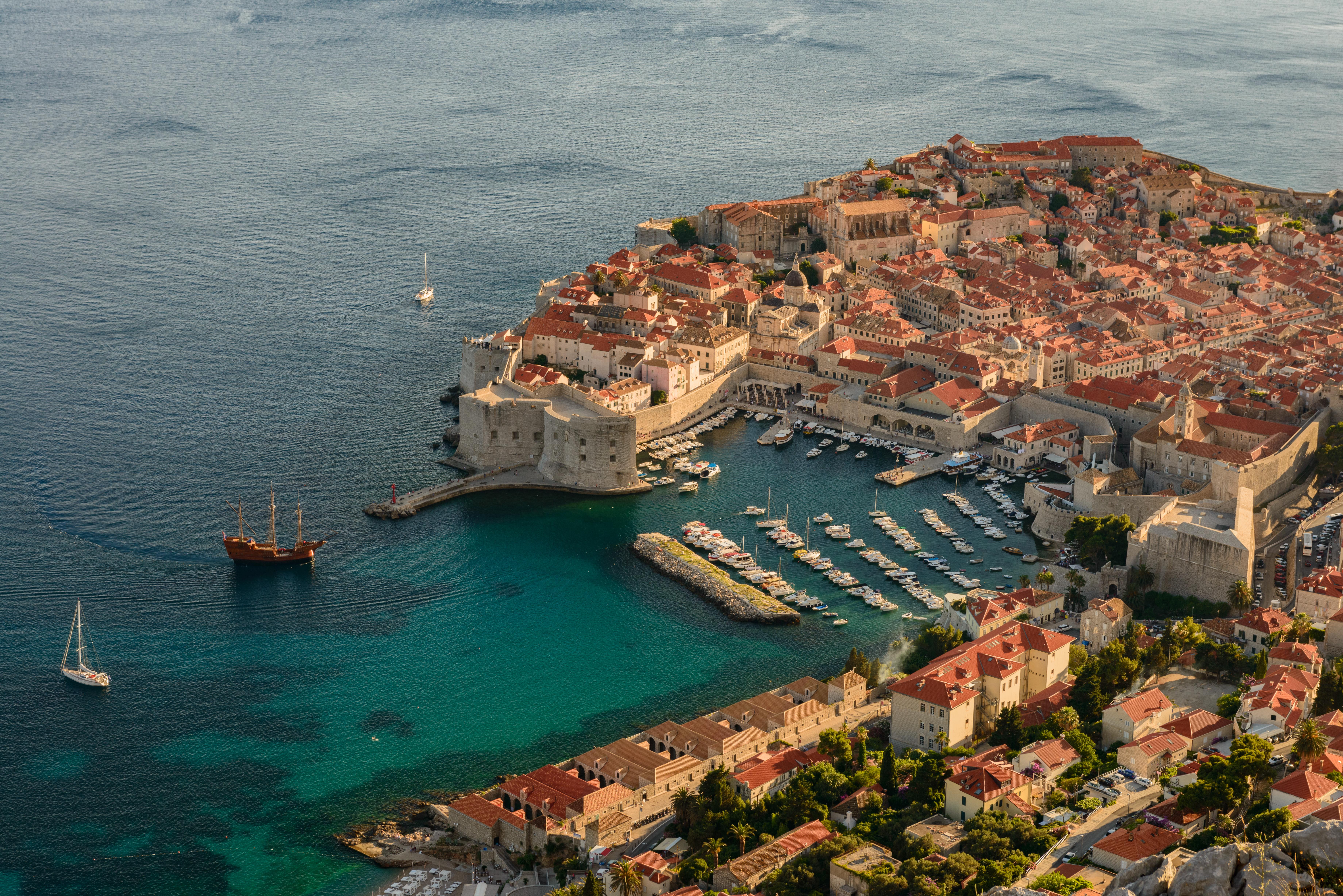 From must-visit palaces to open-air concerts, Dubrovnik’s Old Town is a hub of culture