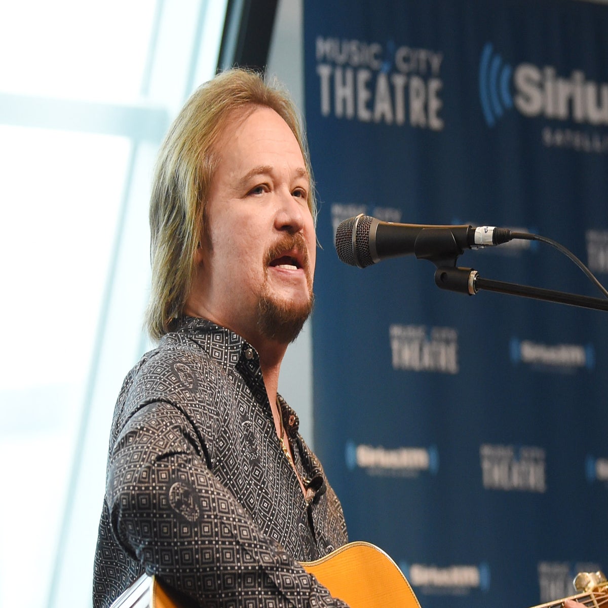 Country star Travis Tritt bans Anheuser-Busch beers from his concerts over  company's LGBT+ campaign