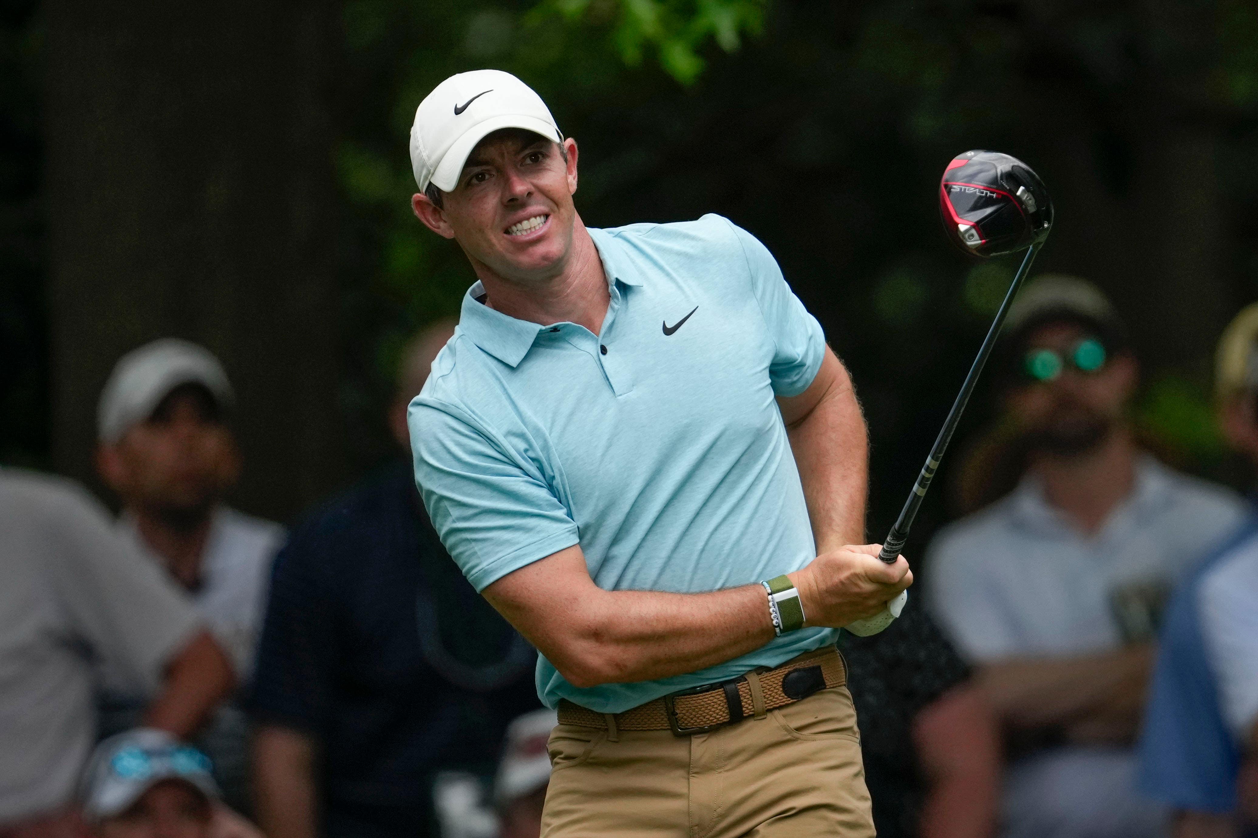 Rory McIlroy off to slow start at Masters but insists gap is not ...
