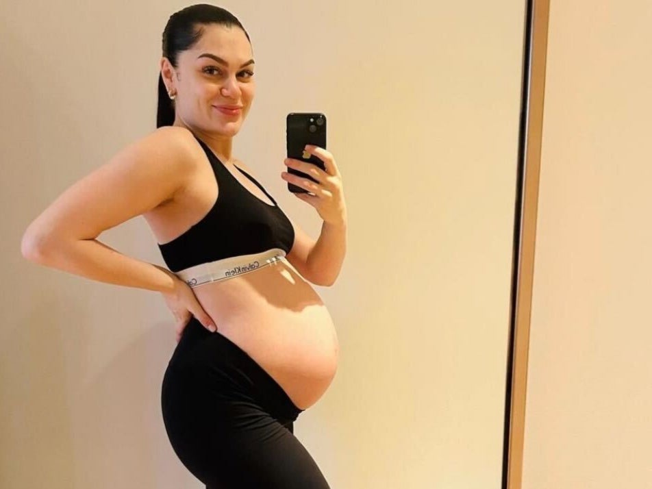 Jessie J shares nude pregnancy snaps as she approaches due date Just want to remember this feeling The Independent pic