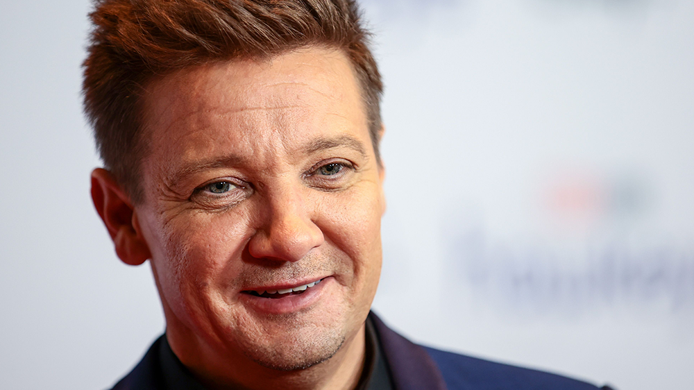 <p>Jeremy Renner</p>