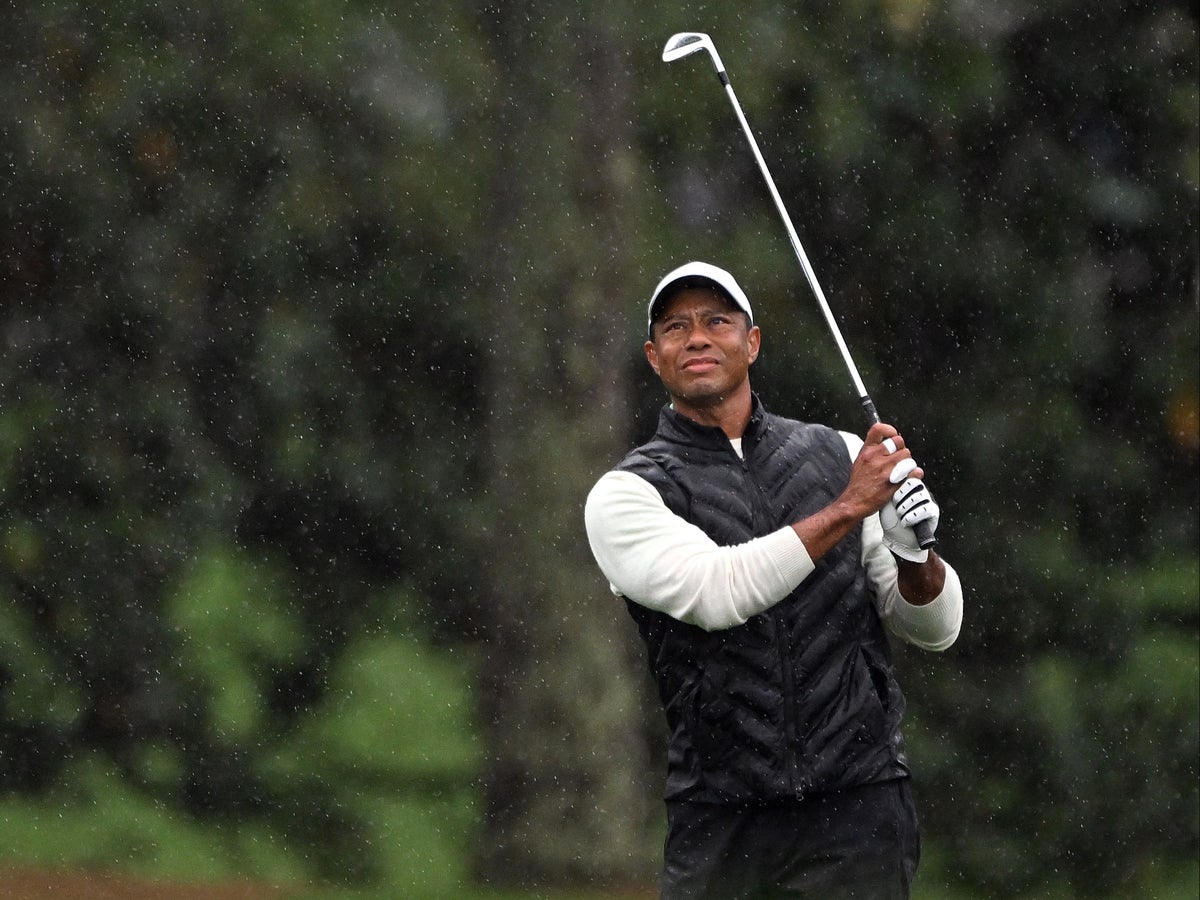 Tiger Woods makes the cut to equal Masters record at Augusta