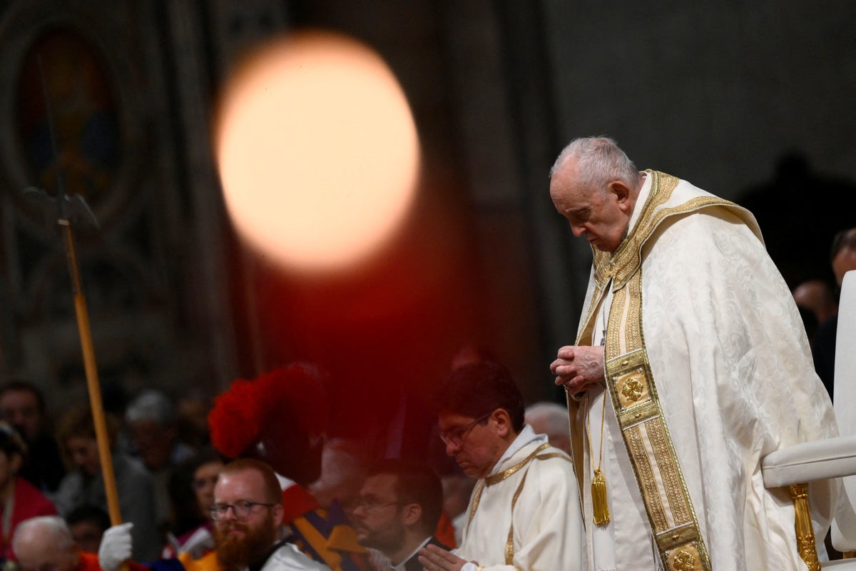 Watch live as Pope Francis takes part in Easter Mass at the Vatican