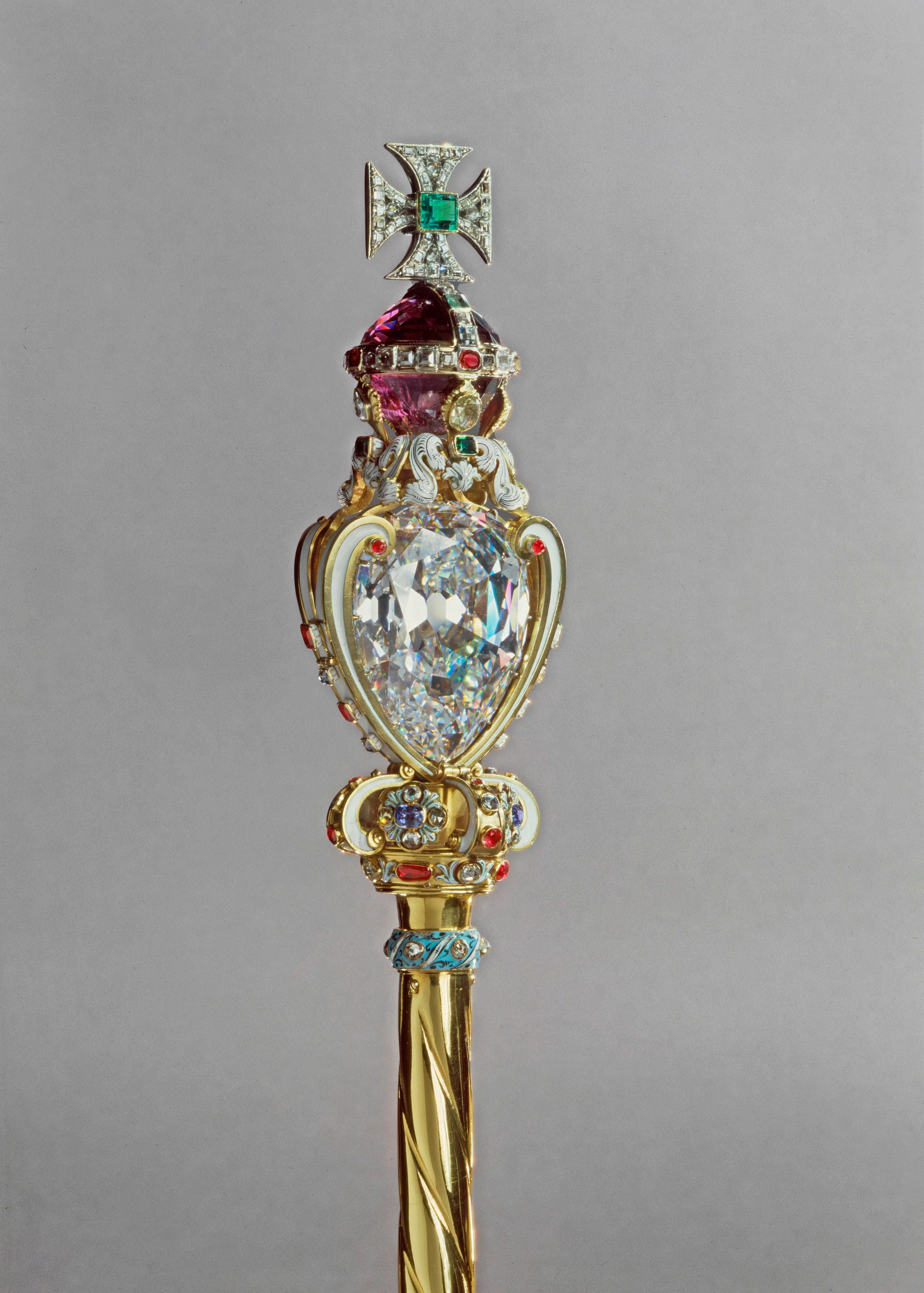 Handout photo issued by Buckingham Palace of the Sovereign’蝉 Sceptre with Cross which will feature during the Coronation of King Charles III at Westminster Abbey