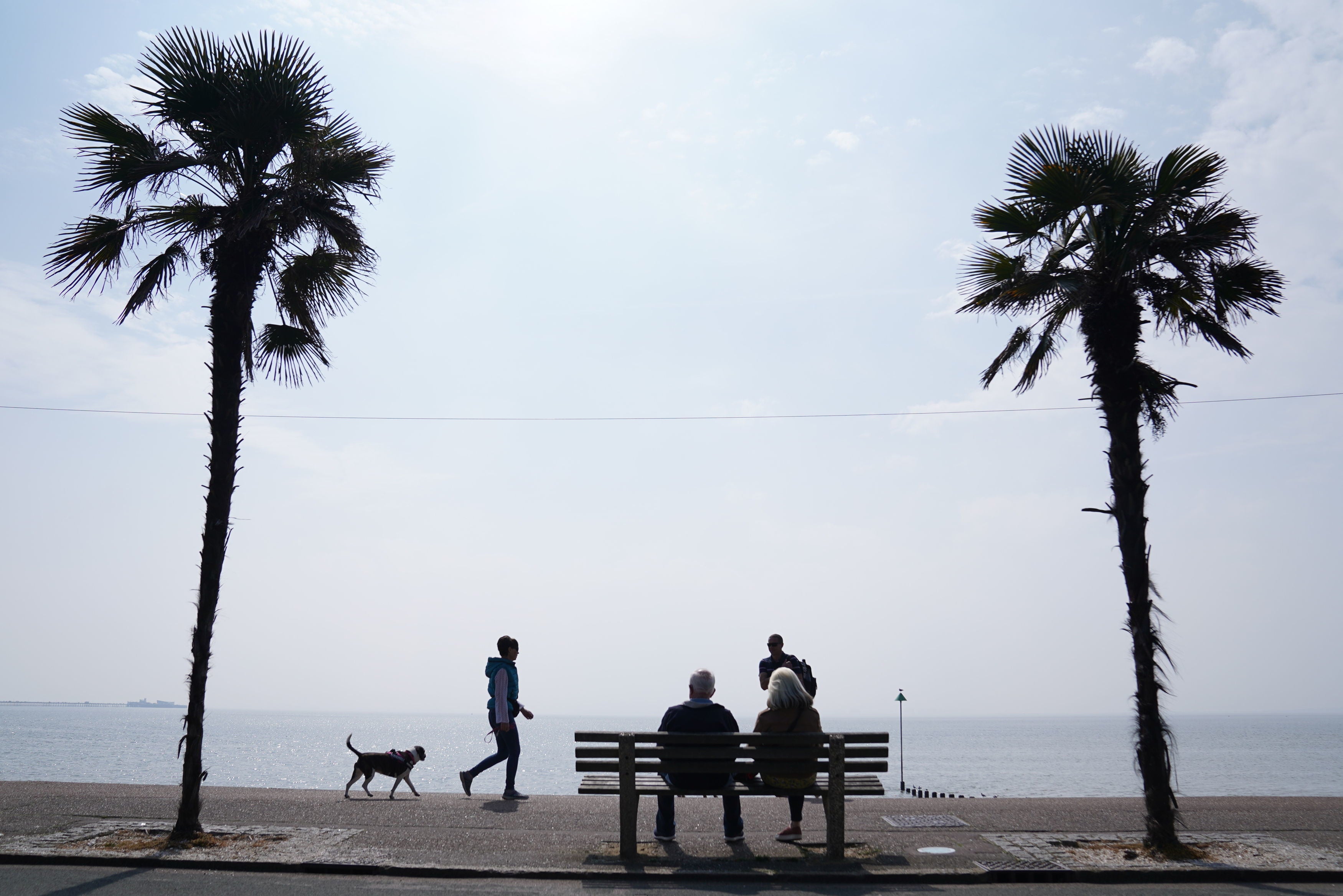 People enjoying the warm weather on Southend-on-Sea beach - but it won’t last, forecasters say