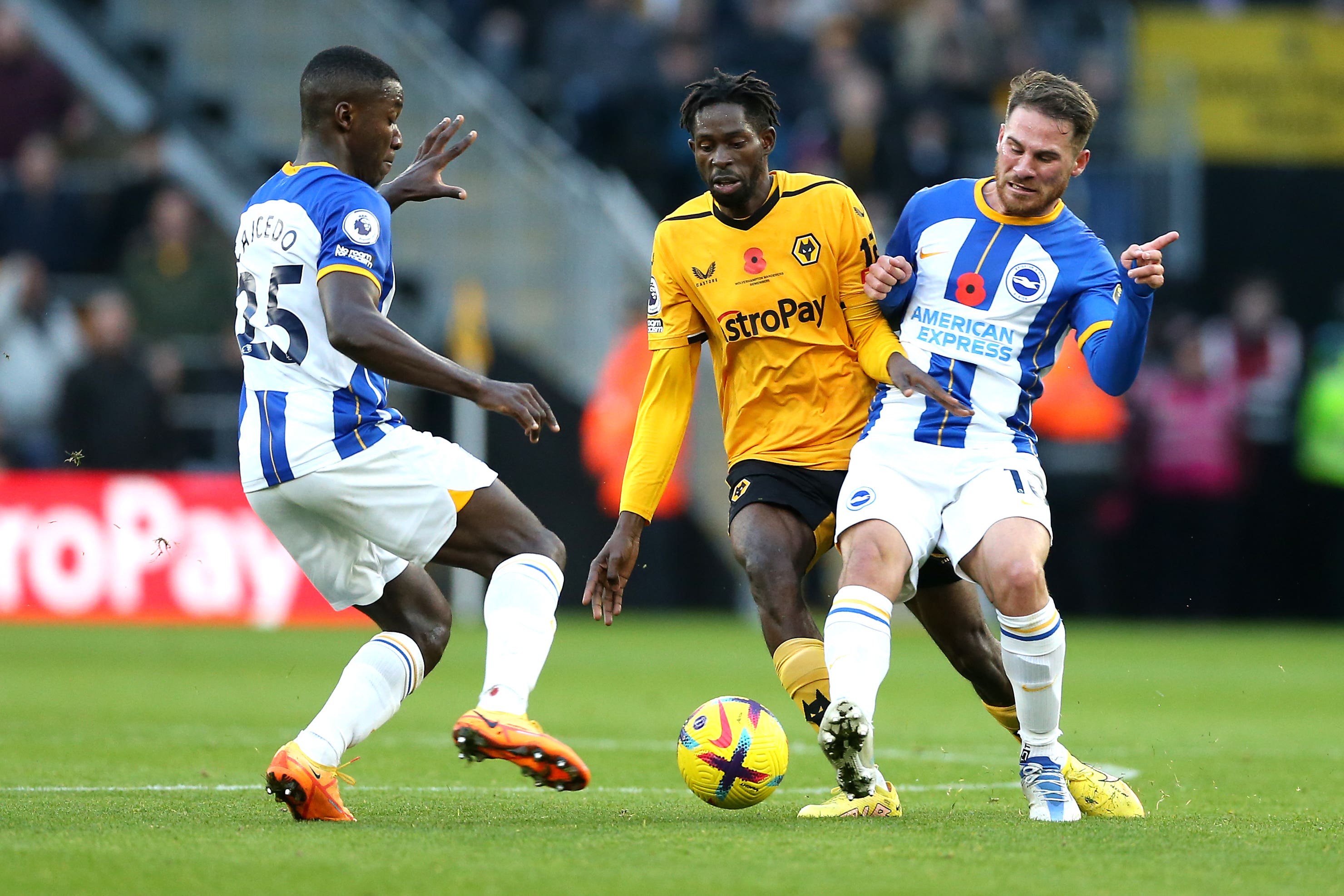 Brighton duo Moises Caicedo (left) and Alexis Mac Allister (right) are said to be in Manchester United’s sights (Barrington Coombs/PA)