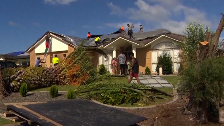 Houses and cars damaged after multiple tornadoes in New Zealand