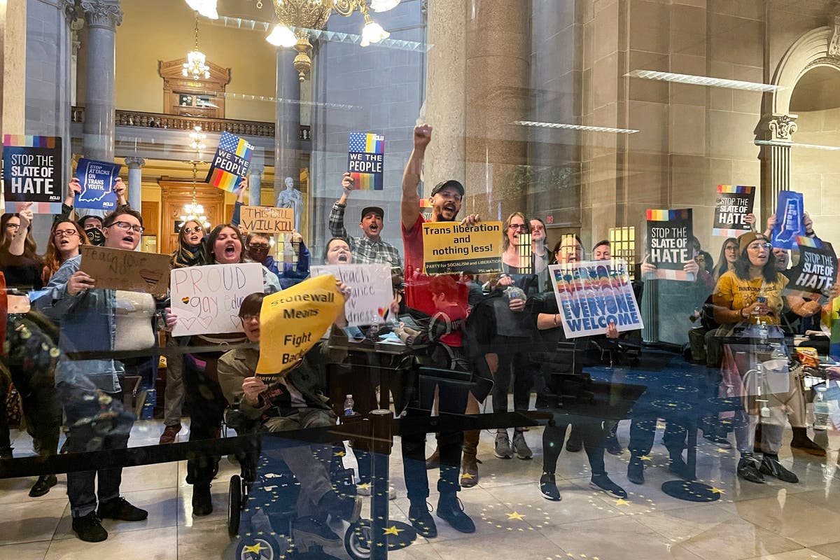 Senat Indiana mendukung RUU tentang nama siswa, perubahan kata ganti